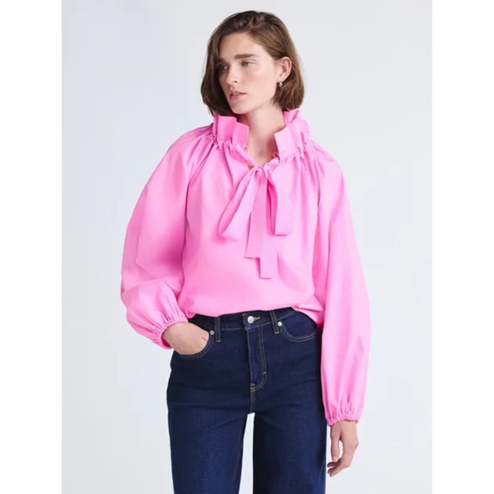 ❤️ Free Assembly Pink Ruffle Neck Top